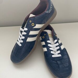adidas Navy and White Men's Sneakers